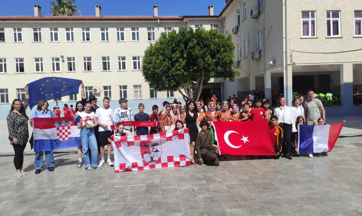 Moć glazbe spojila Europu: Učenici iz Petrinje na mobilnosti u Turskoj