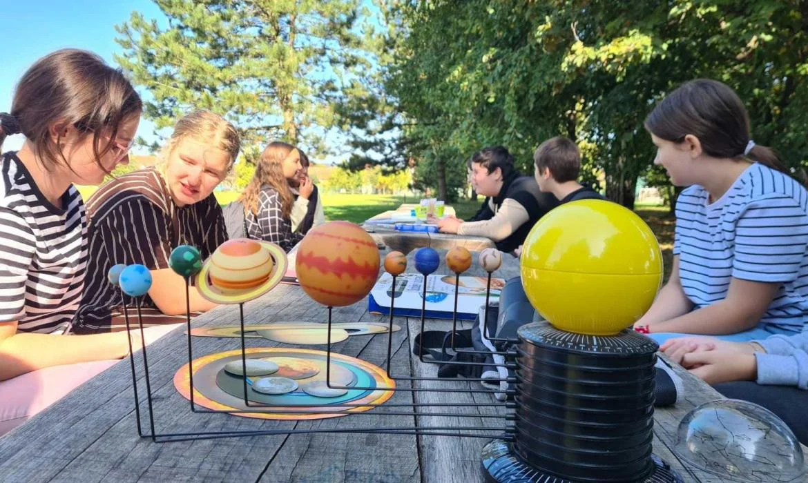 SPACE WEEK 2023 – Dvojezična radionica na otvorenom