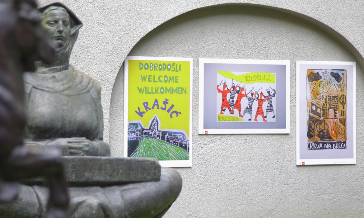 Detalj izložbe - nagrađeni plakati