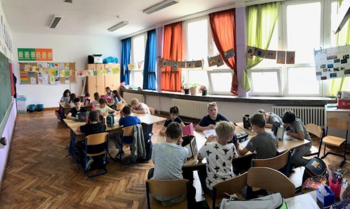 Koncentrirani učenici 3. razreda Osnovne škole Vladimir Nazor u Crikvenici