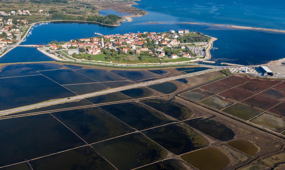 Pogled na Ninski zaljev