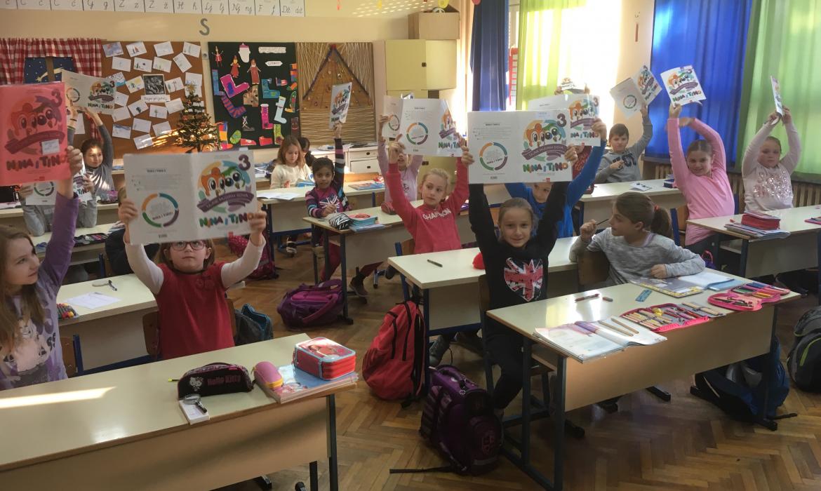 Učenici OŠ Ivane Brlić Mažuranić, učiteljica Ljiljana Nikičić
